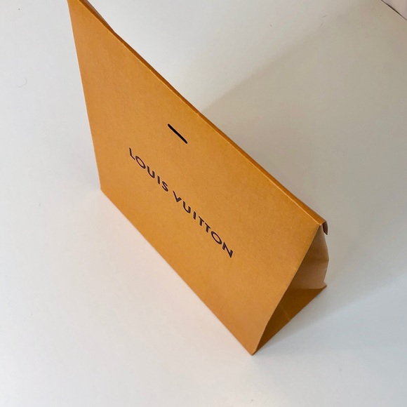 Louis Vuitton Shopping Bag/Envelope - Picture 2 of 4